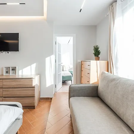 Meduza By 아파트 티라나