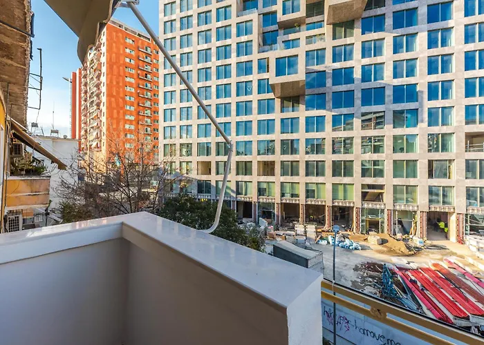 Apartment Meduza By Tirana